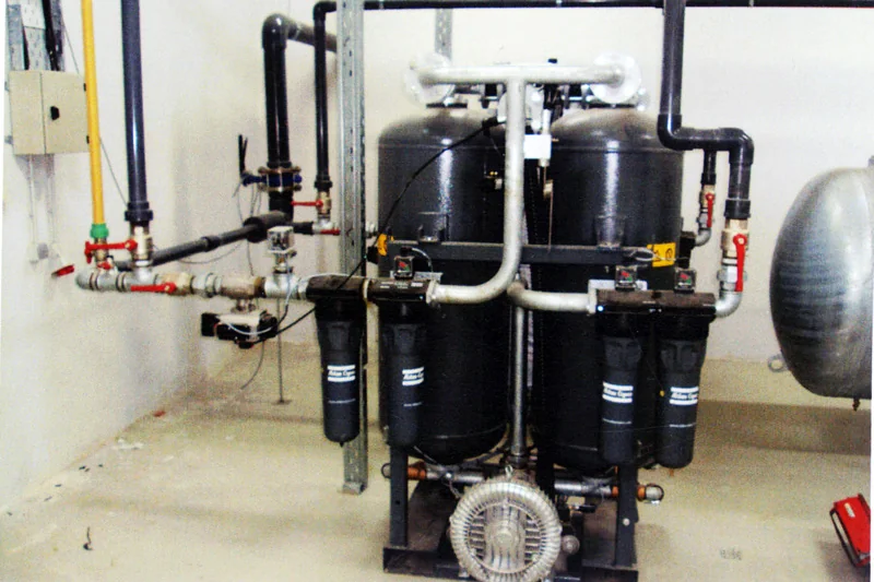Air compressor