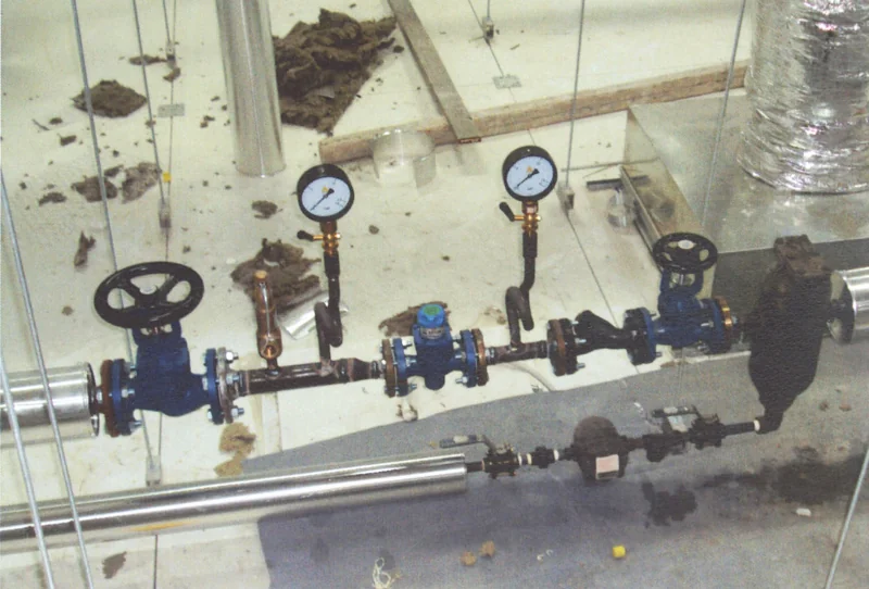 Steam pressure regulating station