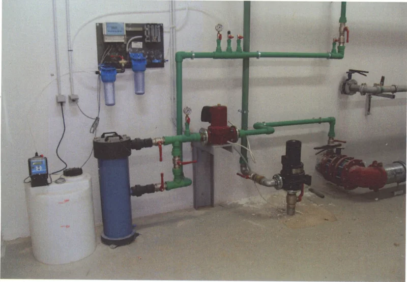 Tank water recirculation